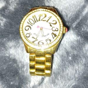 Betsey Johnson BJ00290-08 Silver Dial Gold Tone Women's Watch